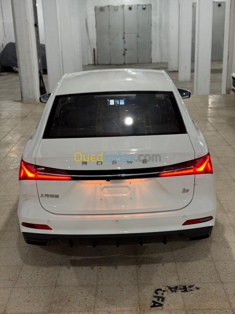 ROEWE I5 2026  3