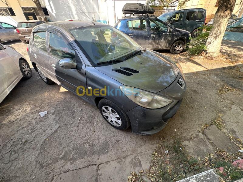 Peugeot 206 Plus 2012 206 Plus 17