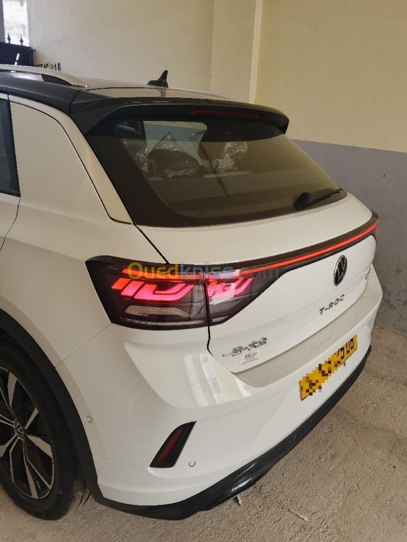 Volkswagen T-Roc 2025 R 3