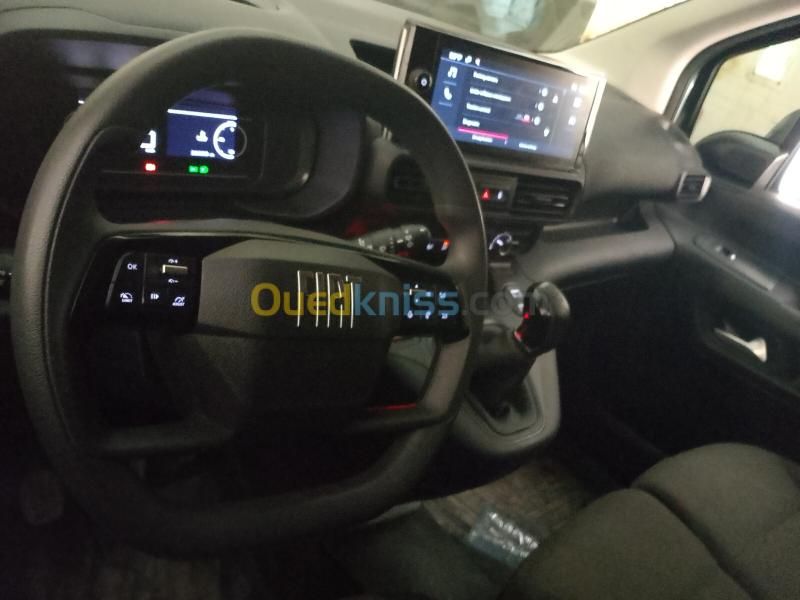 Fiat Doblo 2025  6
