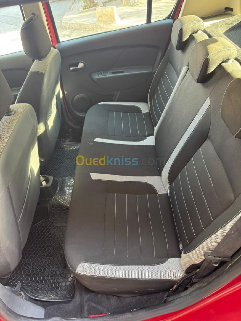 Dacia Sandero 2017 Stepway 12