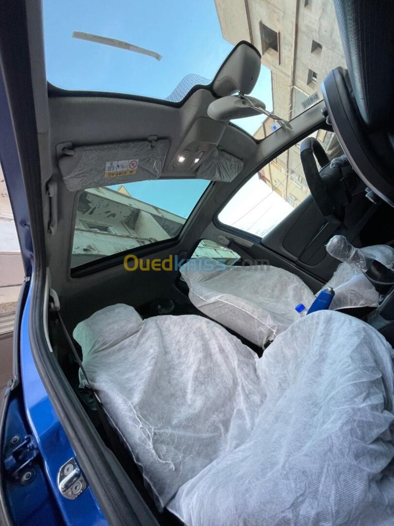 Renault Clio 4 2018 GT Line + 7