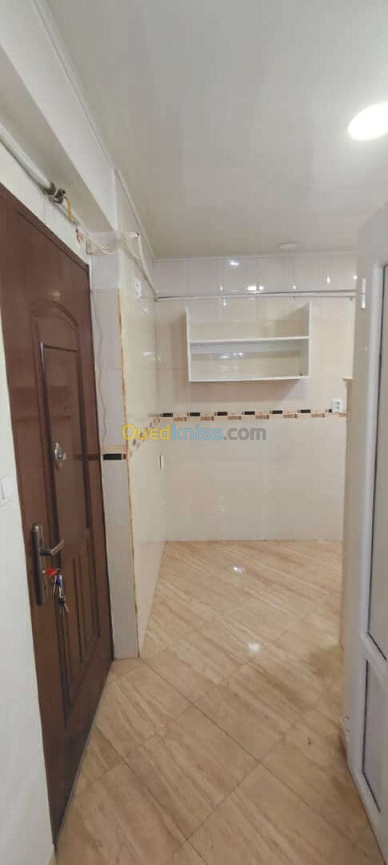 Location Appartement F2 Alger El biar 4