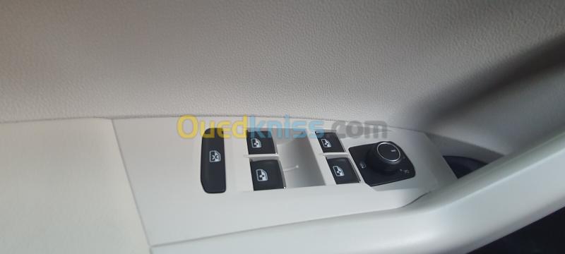 Volkswagen Polo 2019 Beats 14