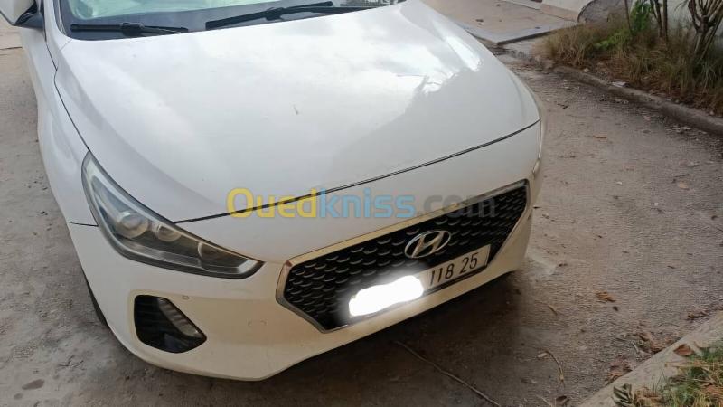 Hyundai i30 2018 Toute options 3