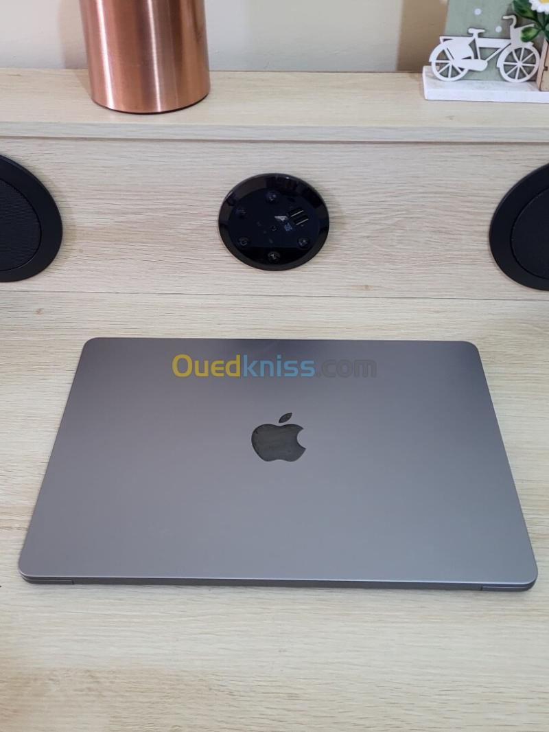 MacBook Air M2 2023 | PUCE M2 8 CPU | GPU 10 COEURS | 8GB RAM | 256GB SSD | CYCLES 61 5