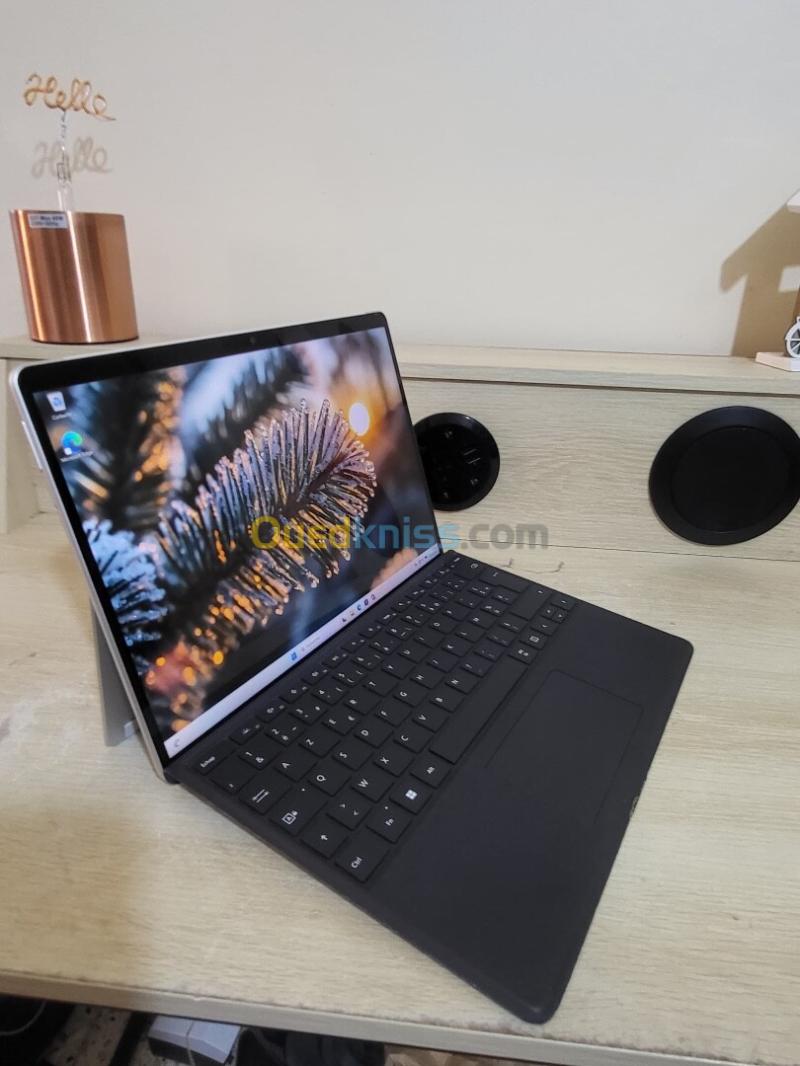 MICROSOFT SURFACE Pro 8 TACTILE - INTEL 11EME GEN i5-1145G7 - 16GB RAM - 256GB SSD - QHD 2880 x 1920 2