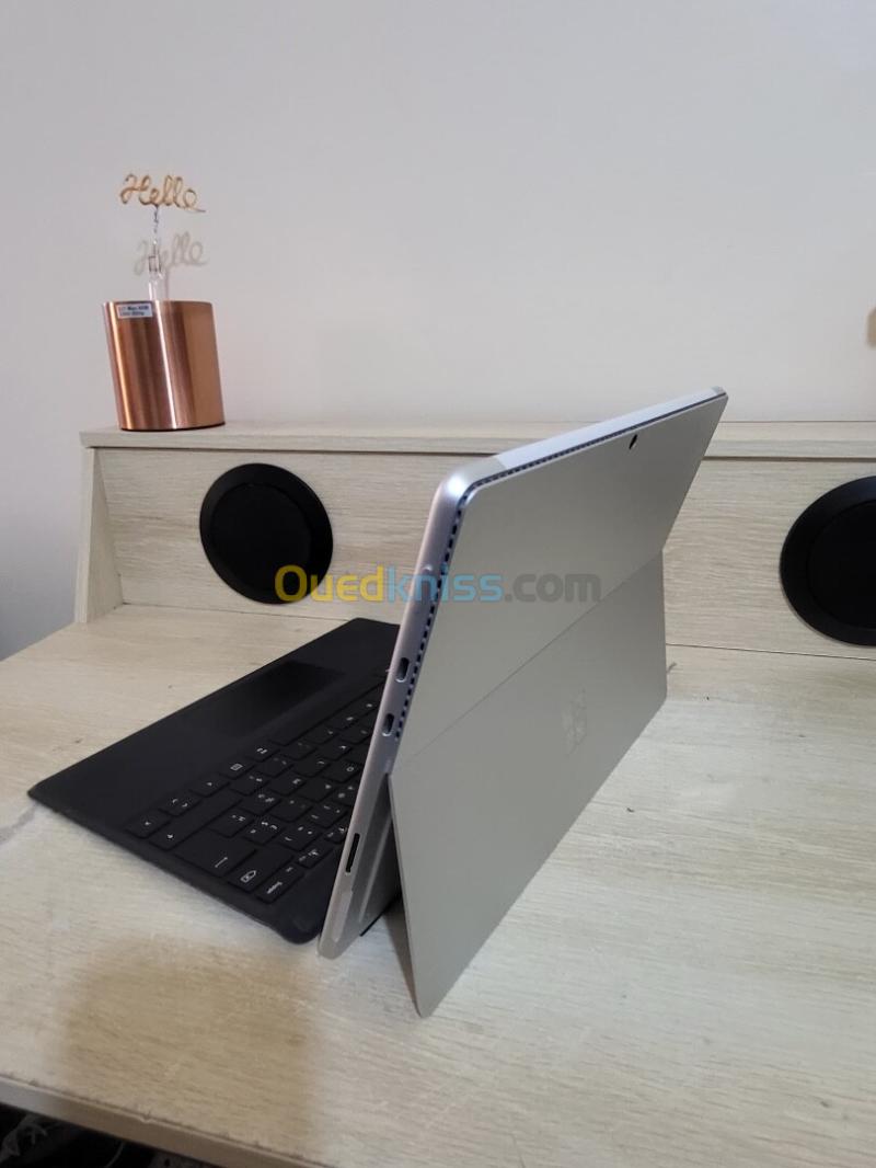 MICROSOFT SURFACE Pro 8 TACTILE - INTEL 11EME GEN i5-1145G7 - 16GB RAM - 256GB SSD - QHD 2880 x 1920 16