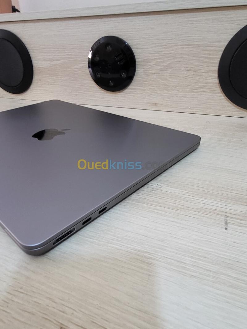 MacBook Air M2 2023 | PUCE M2 8 CPU | GPU 10 COEURS | 8GB RAM | 256GB SSD | CYCLES 67 | MDM BYPASSED 27