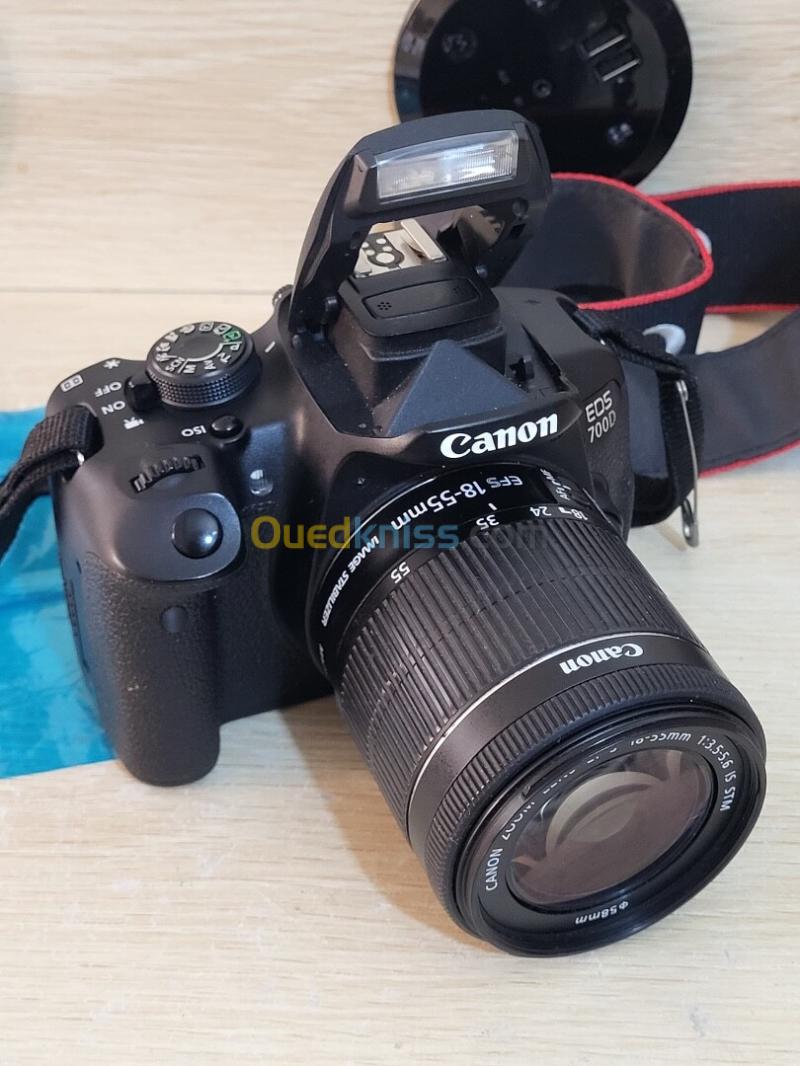 Canon EOS 700D Appareil photo Reflex SLR 18 MP CMOS 5184 x 3456 pixels + Objectif Canon EF-S 18-55mm f/3.5-5.6 IS STM f/3.5-5.6 39