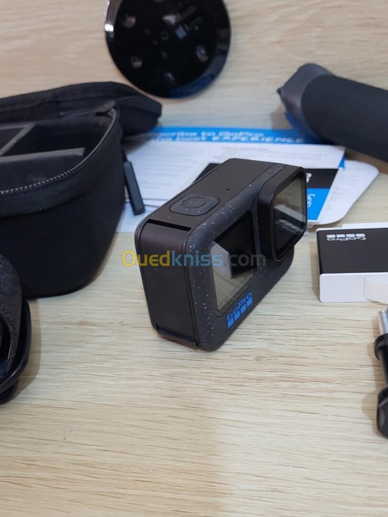 GoPro HERO12 Black - Caméra daction étanche - Ultra HD 5.3K60 Photos 27MP - HDR - stabilisation 11