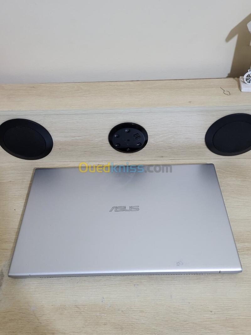 ASUS VivoBook X712F | INTEL CORE i7 8565U | 8GB RAM | 1TB NVMe SSD | INTEL UHD GRAPHICS 28