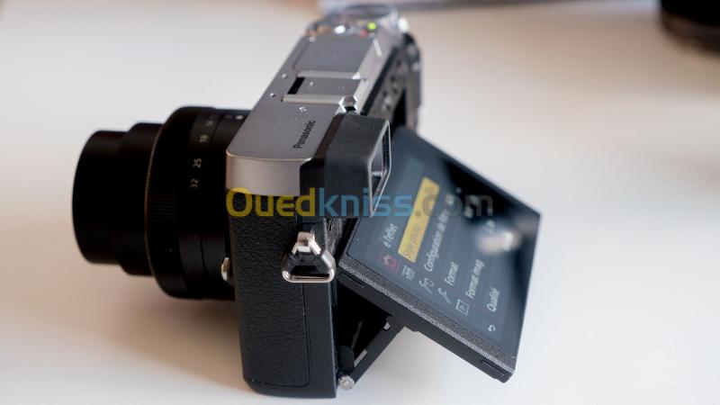  Panasonic Lumix GX80 hybride Vidéo et photo 4K UHD (3840 x 2160) ultra stabilisé + Objectif 12-32 mm