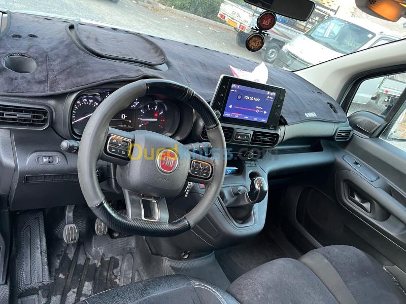 Fiat Doblo 2023 Professional 17