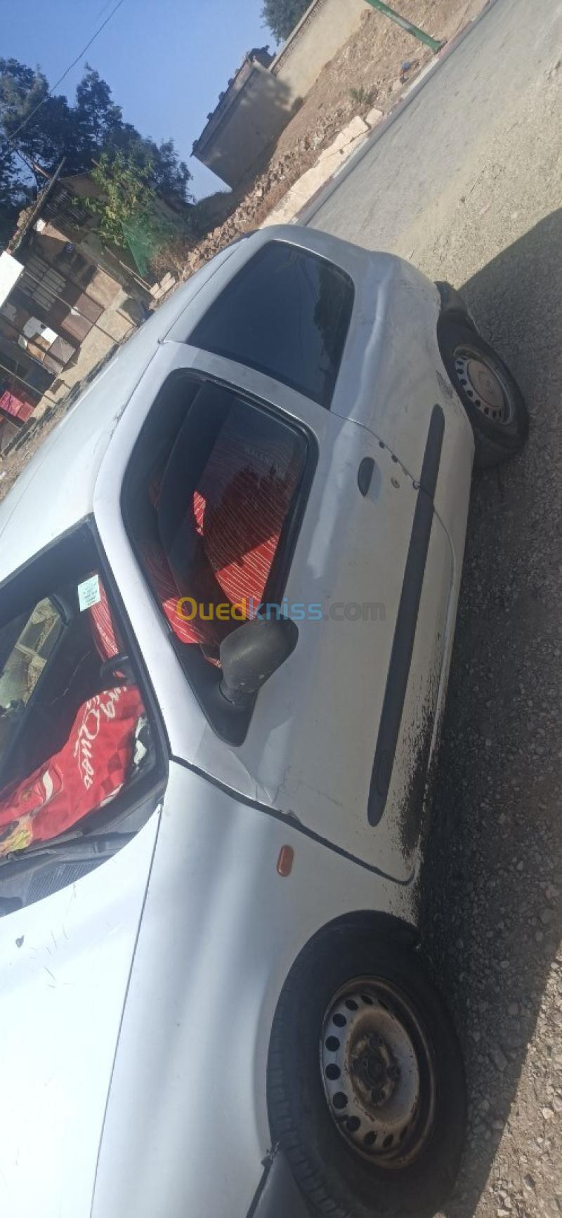 Renault Clio 2 1999 Clio 2 5