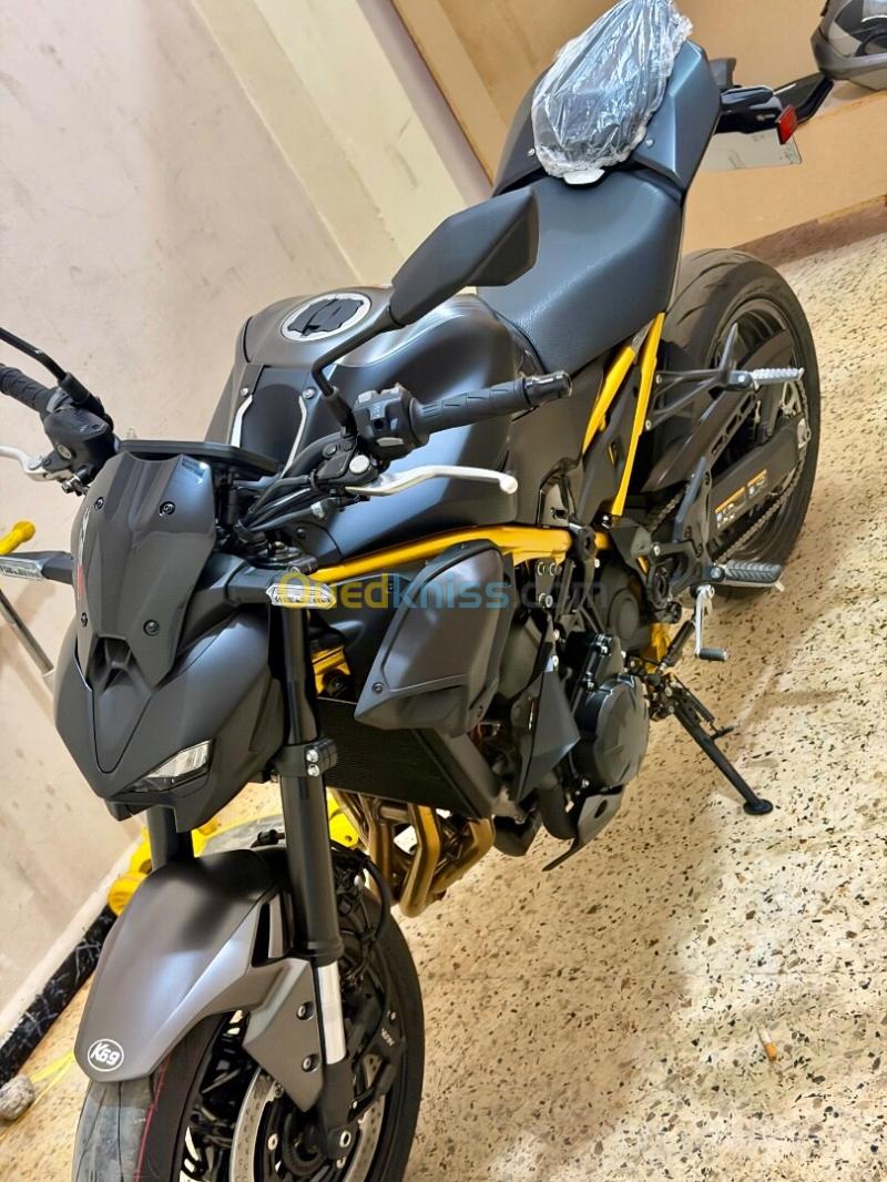 Kawazaki Z900 2026 6
