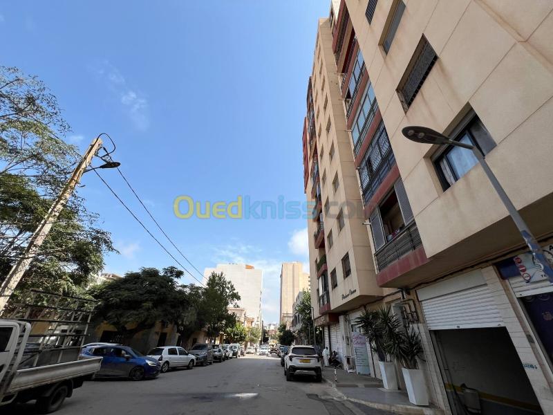 Location Appartement F3 Oran Bir el djir 30