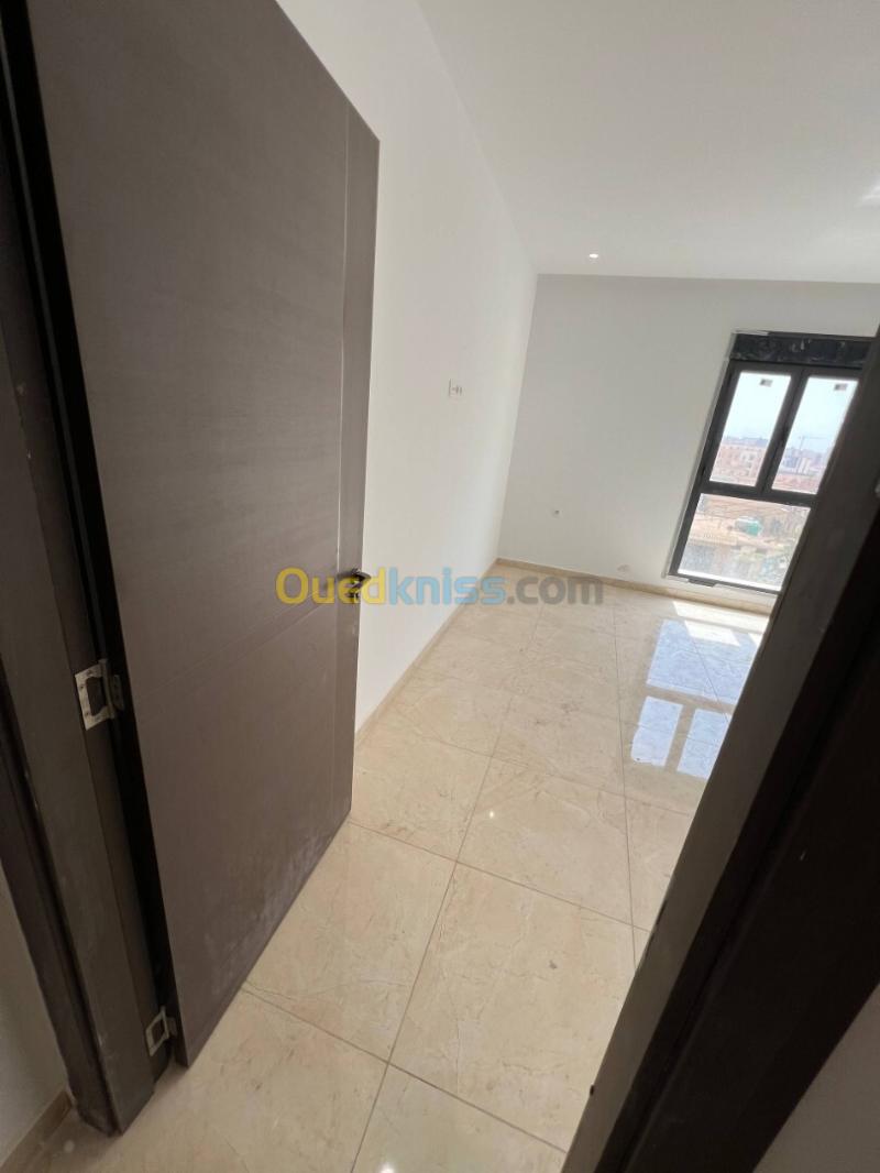 Vente Appartement F3 F4 Oran Bir el djir 25