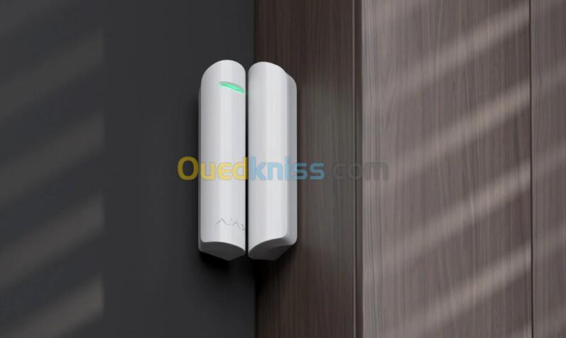 Détecteur d'ouverture sans fil (Ajax DoorProtect) 6