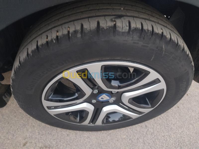 Dacia Sandero 2023  16