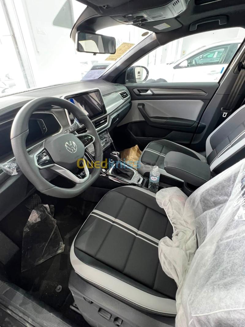 Volkswagen T-Roc 2025  3