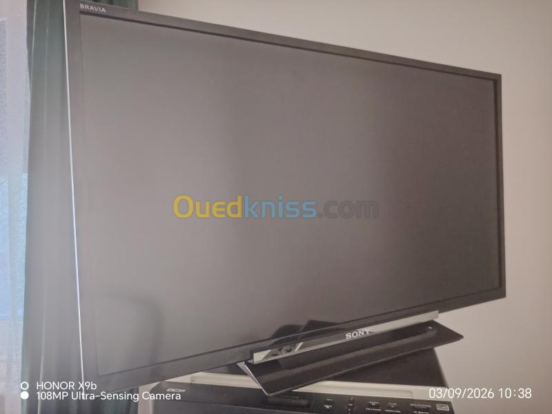 SONY 32" 2