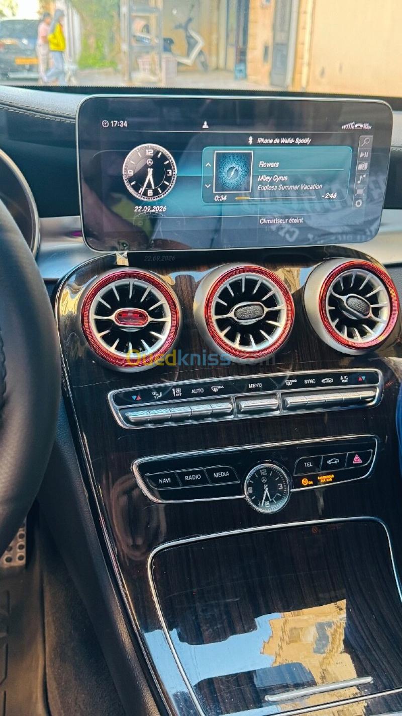 Mercedes Classe C 2020 220 Designo 11