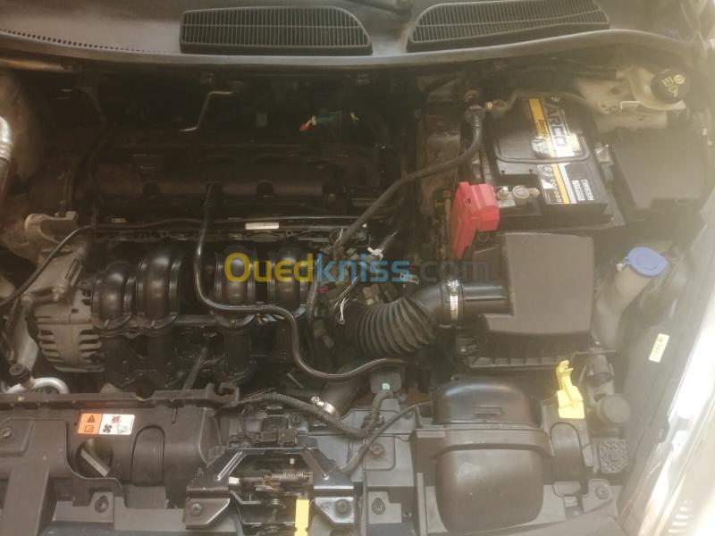 Ford Fiesta 2014 Tentation 8