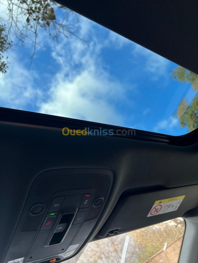 Audi Q3 2024 S line 13