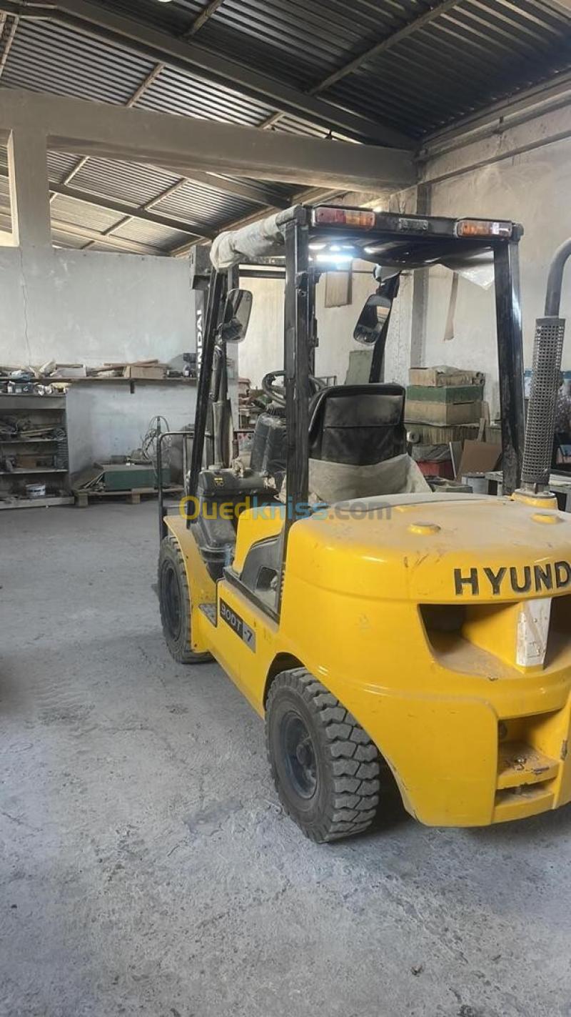 Hyundai Clark 2016 3