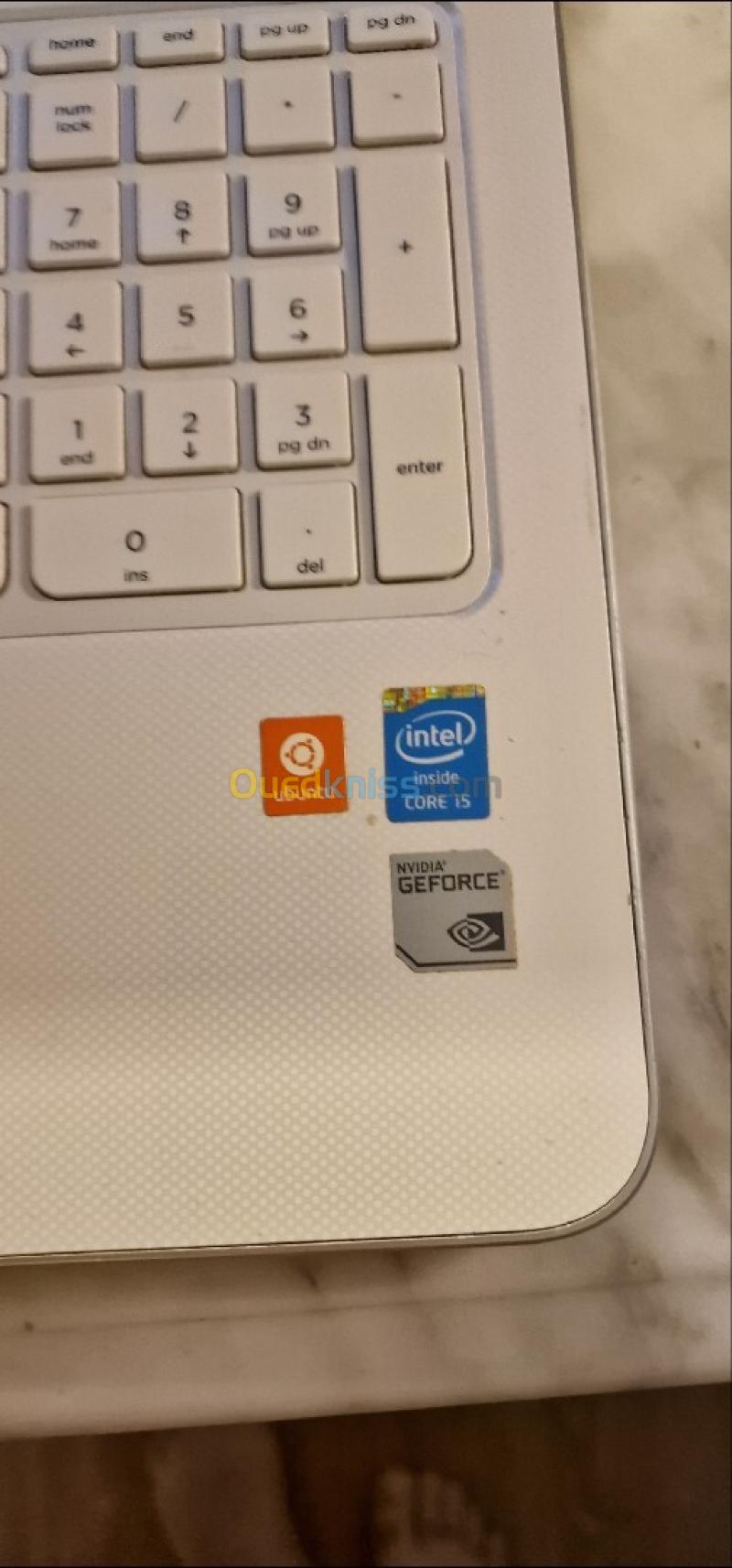 HP Pavilion 15 (Core i5 / 12 Go RAM / Nvidia GT 740M) Écran et clavier 8 boutons à réparer 5