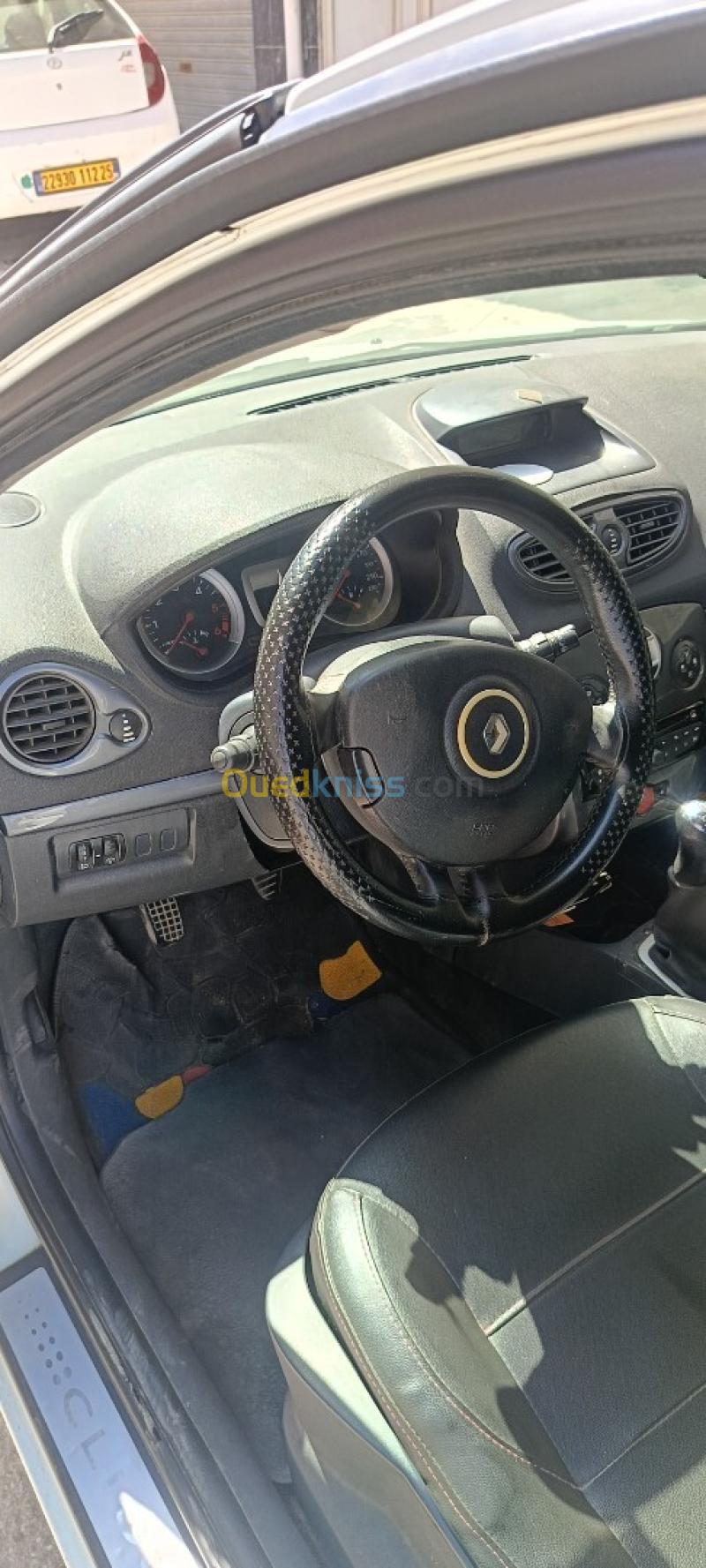 Renault Clio 3 2011 Night and Day 11
