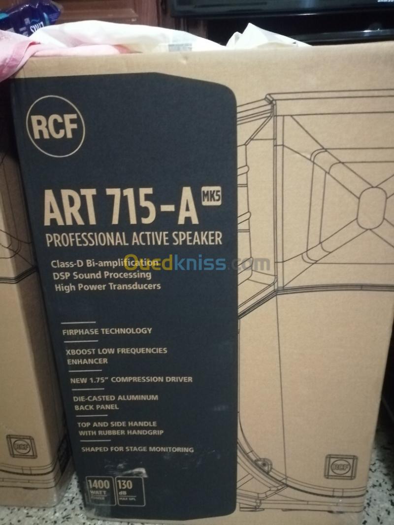 02 enceintes amplifiée RCF 2