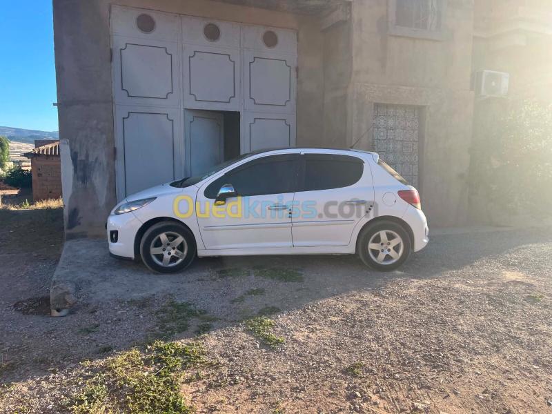 Peugeot 207 2012 