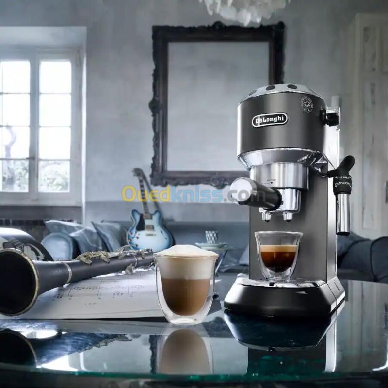 Cafetière Delonghi didica style ec685bk 3