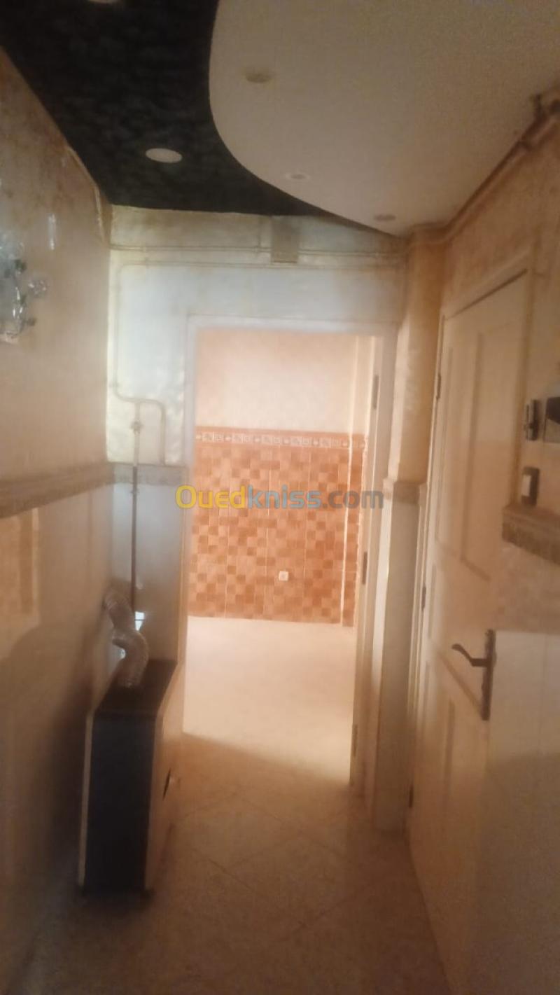 Location Appartement F2 Oran Oran 3