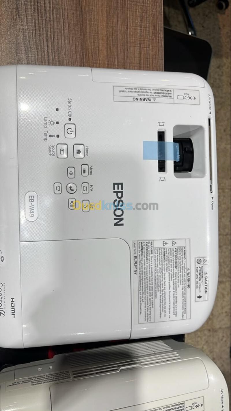 Data Show Epson EB W49 2