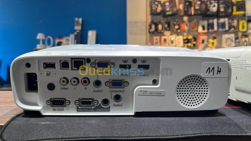 Data Show Epson EB W49 3