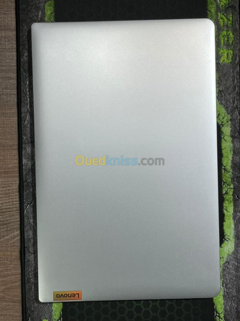Lenovo IdeaPad 1 15AMN7 Ryzen 3 7320U Neuf sous emballage 4