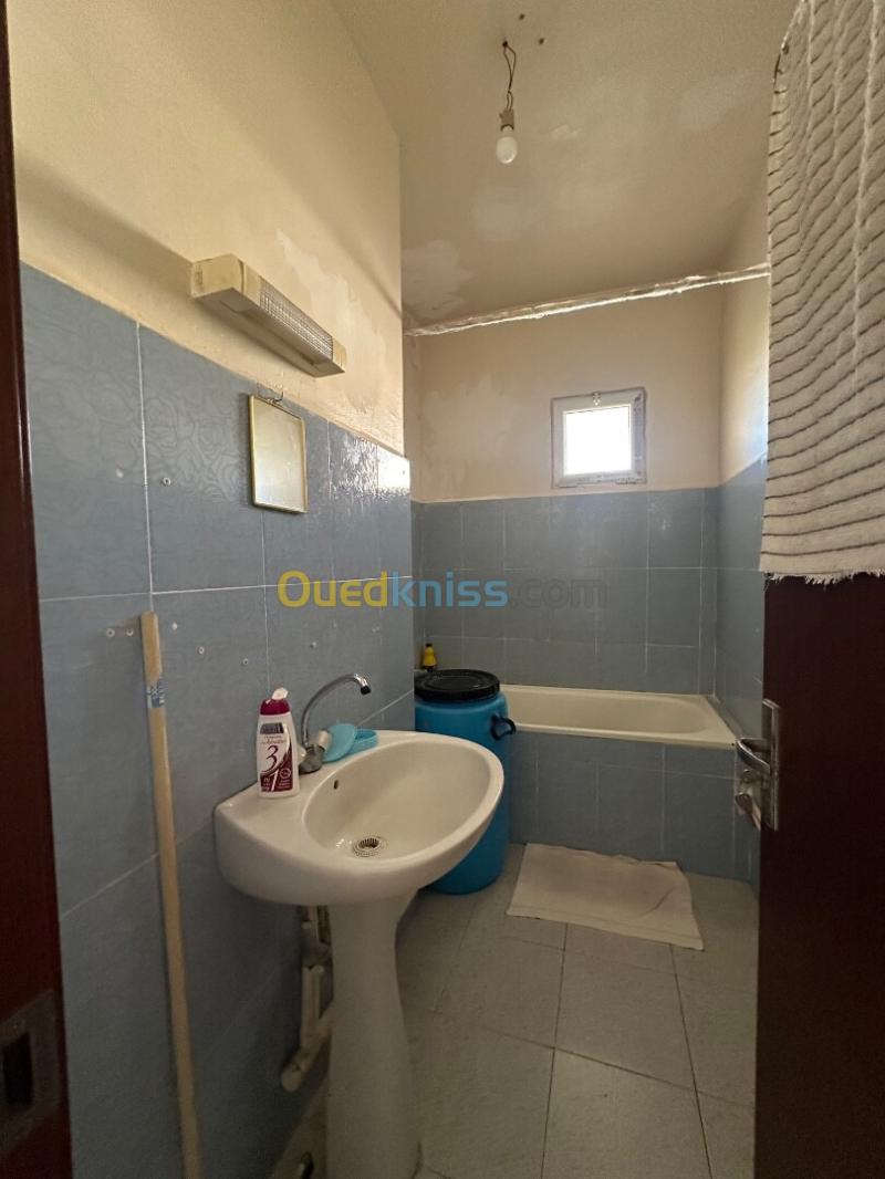 Location Appartement F3 Tipaza Kolea 5