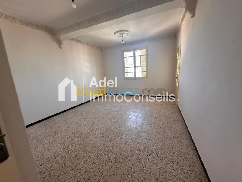 Location Appartement Niveau de villa F4 Annaba Annaba 11