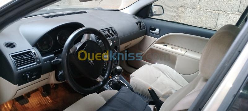 Ford Mondeo 2002  2