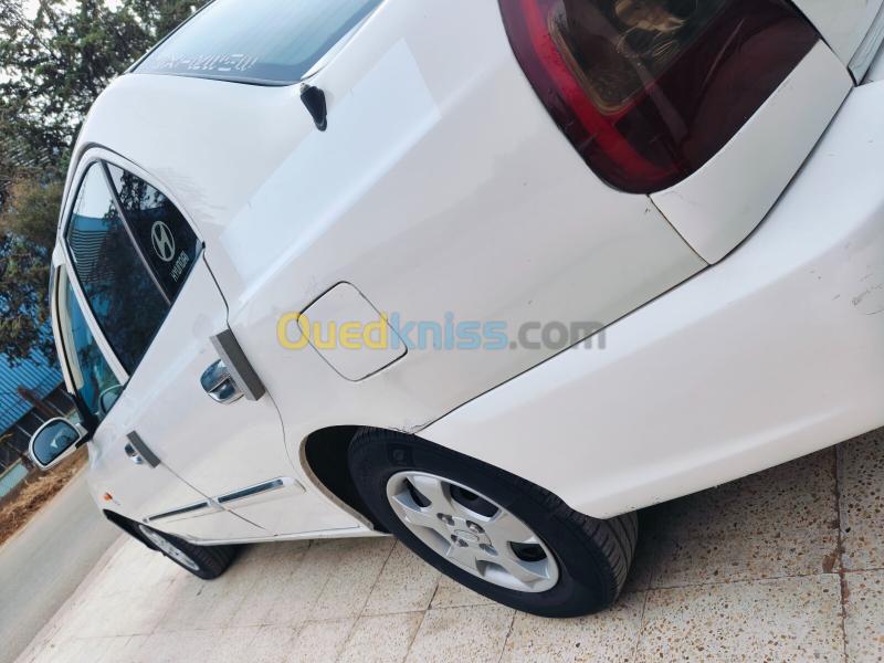 Hyundai Accent 2015 GLS 2