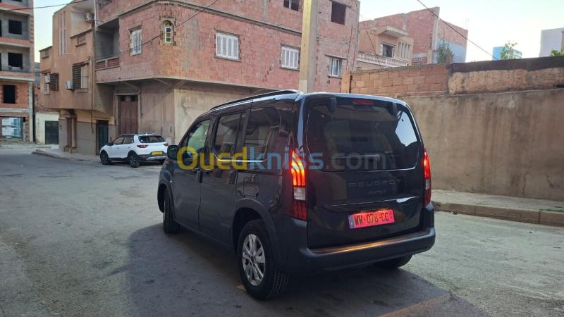 Peugeot Rifter 2026 Allure 4