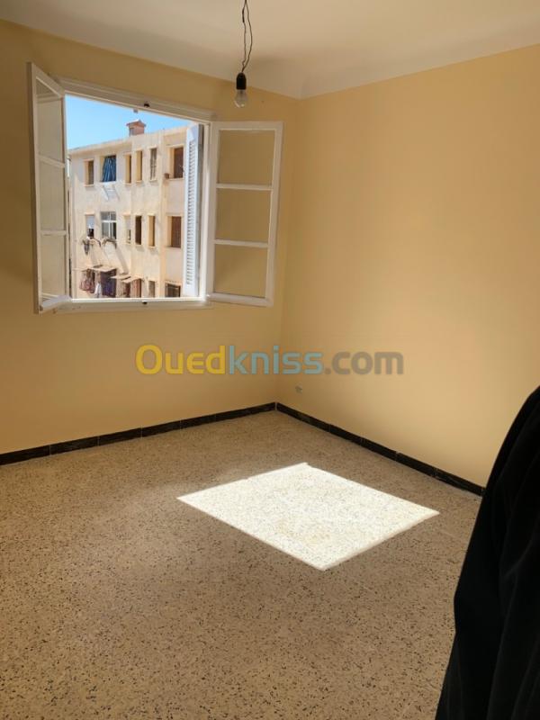  Location Appartement F4 Tipaza Fouka