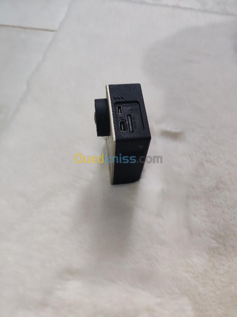 Gopro hero 4 black 4k (sans caisson) 4