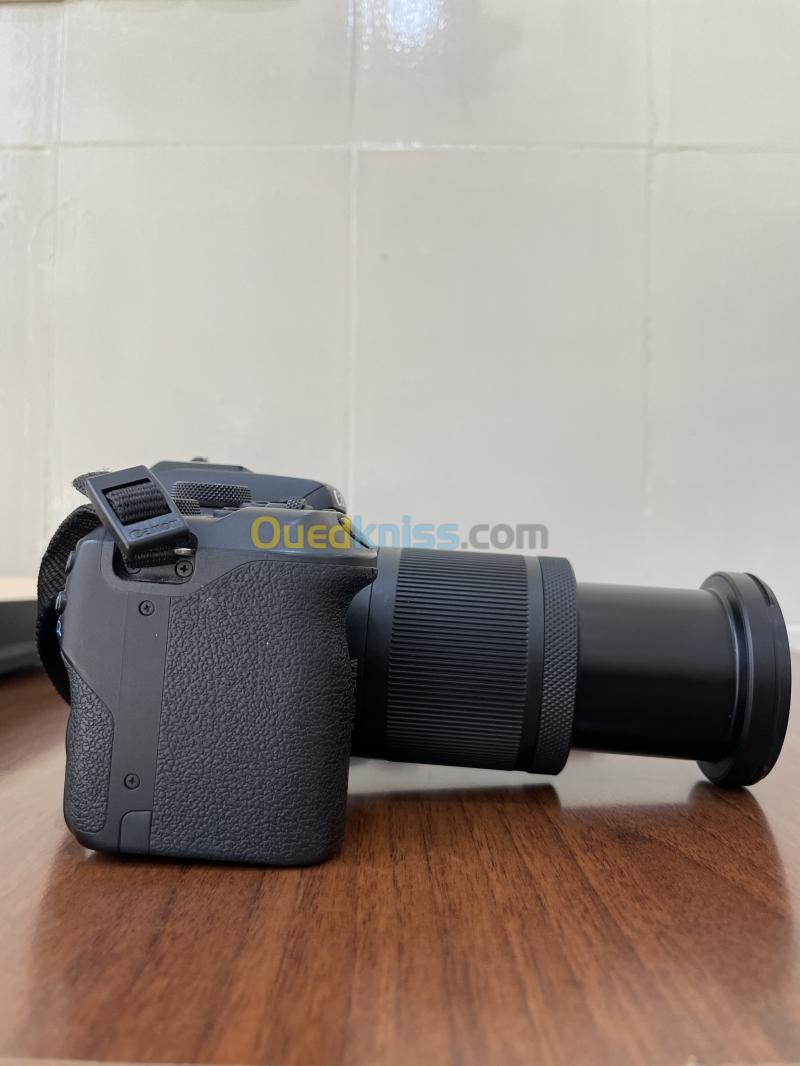 Canon EOS R10 4