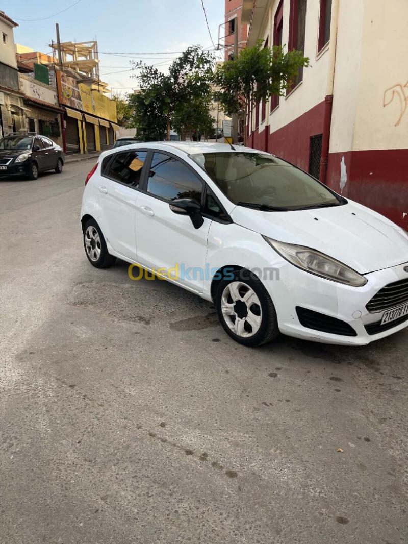 Ford Fiesta 2014 