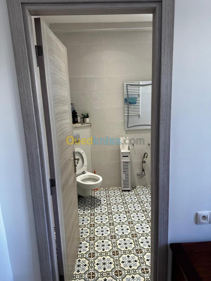 Location Appartement Niveau de villa F5 Alger Dely brahim 9
