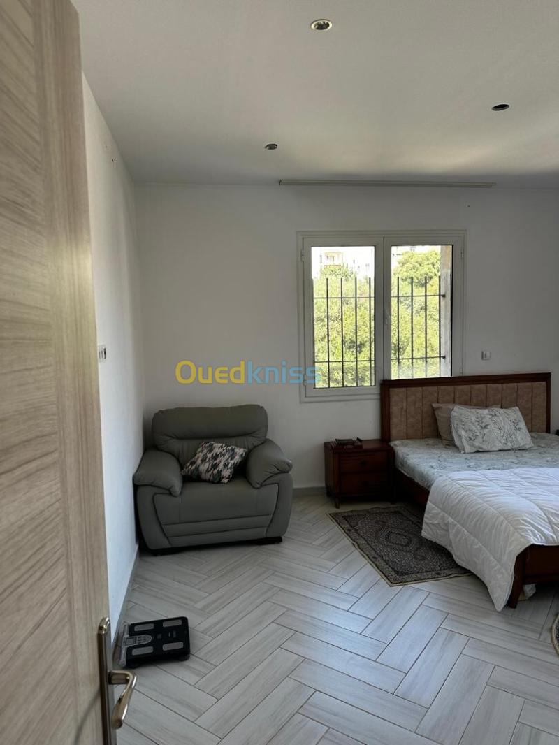 Location Appartement Niveau de villa F5 Alger Dely brahim 16